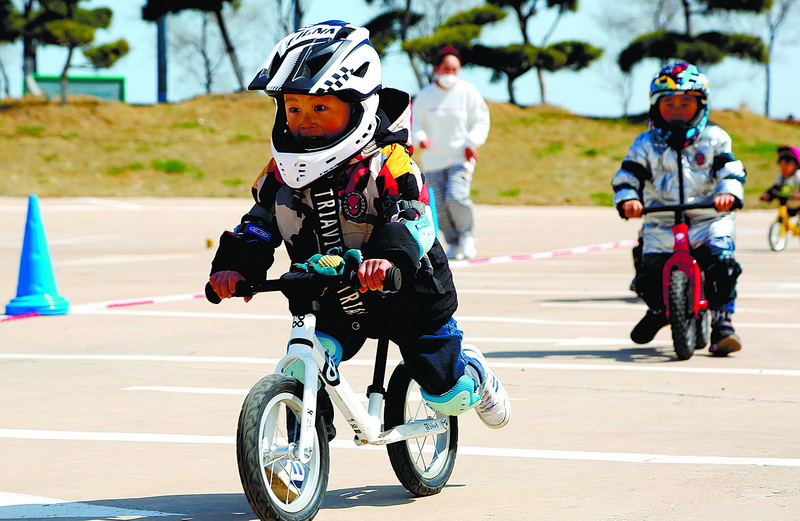 连云港全市儿童平衡车骑行大赛