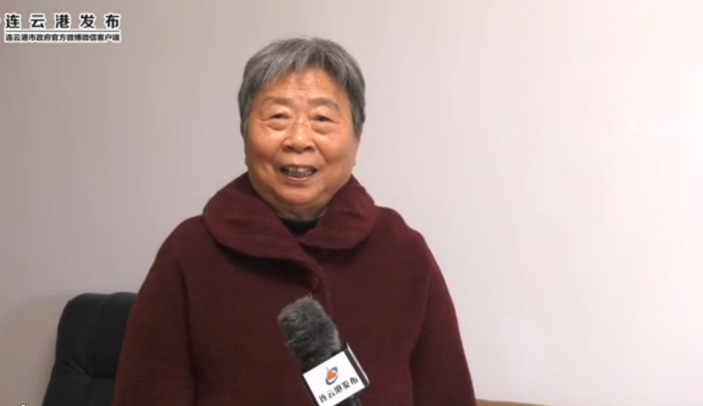【党史中的劳模精神】胡银霞：穿着一双土步鞋走进人民大会堂