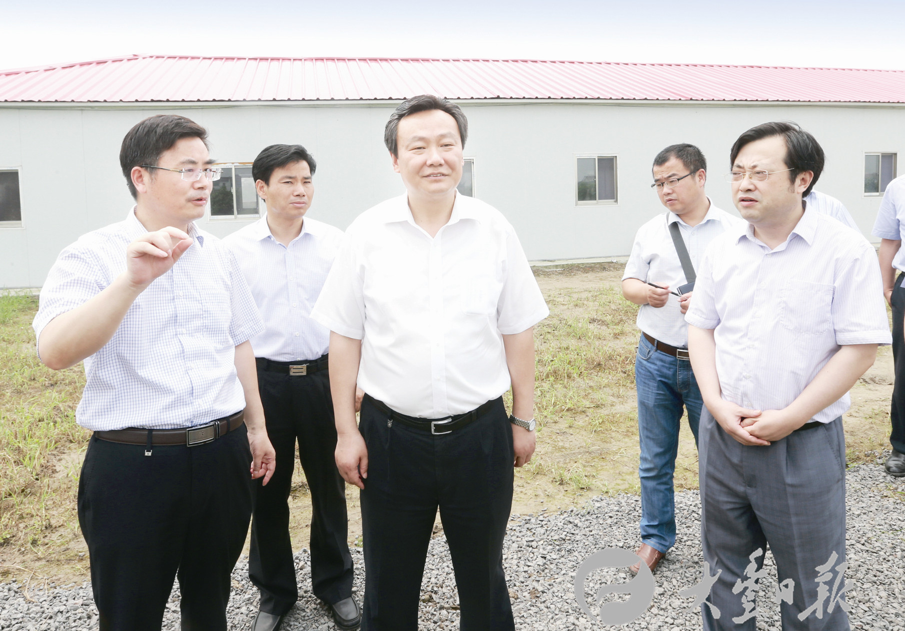 王荣在调研农业农村工作时要求 切实加强对三农工作的