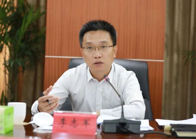 李志军在书记专题会上强调全力以赴抓好经济运行和项目建设在全市高