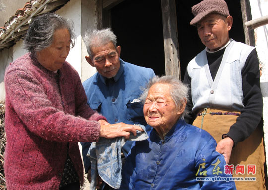 启东长寿老人_启东新闻网