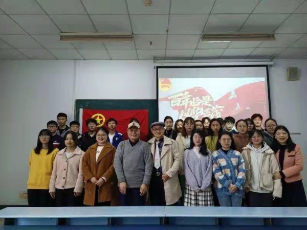 eba86d18d00aae7467cefd50c462ac7.jpg