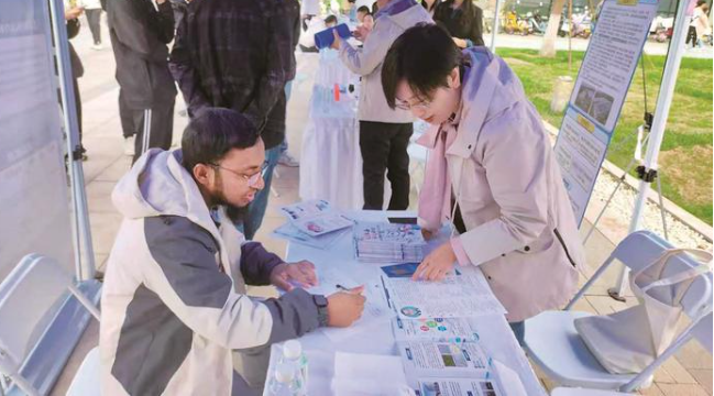 泰有引力 心仪之城|海陵多渠道引才活动助力青年就业