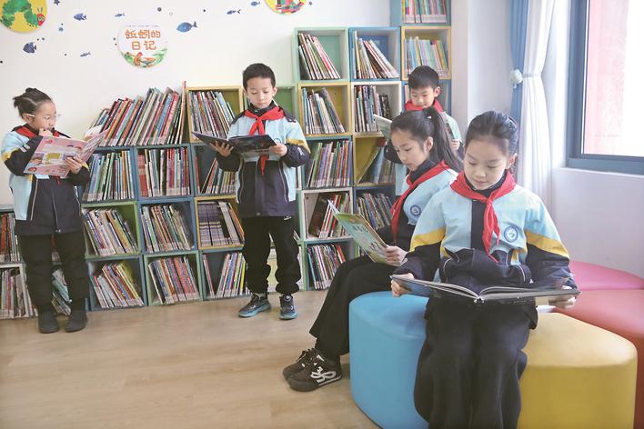 教育大阅读，书香润凤城

