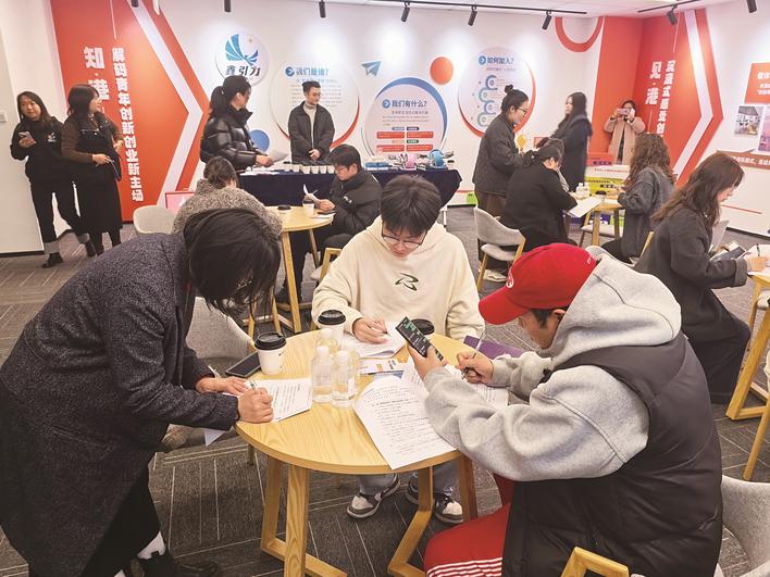 �´��߻��ӣ������I�ۡ������ˉ����c����