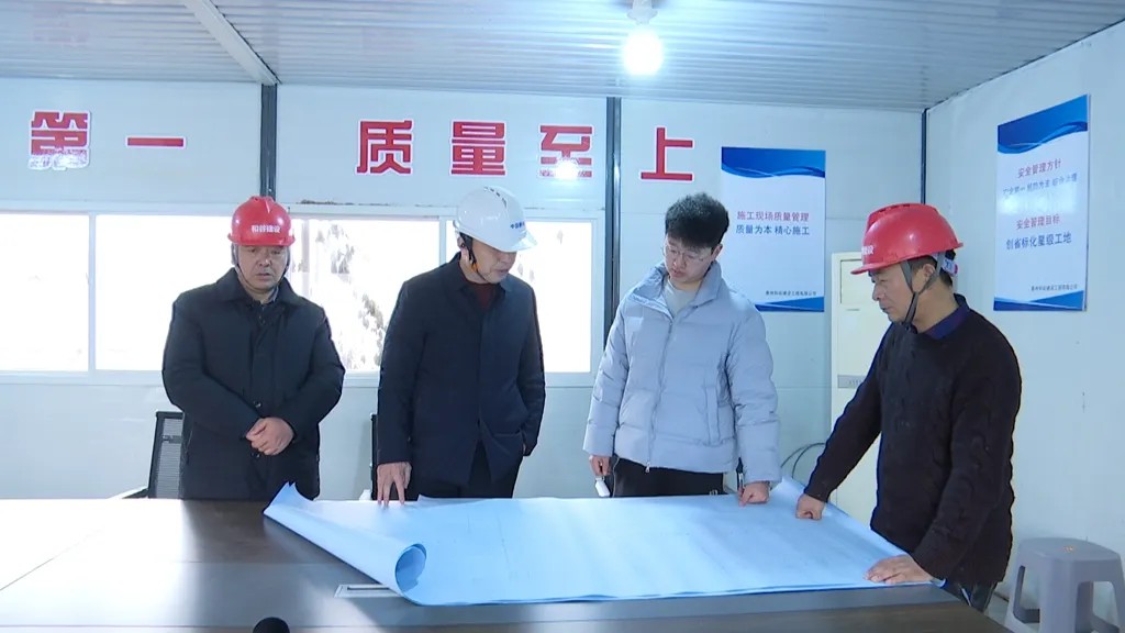 新春走基层丨园区代办员：“办公桌”搬到项目旁