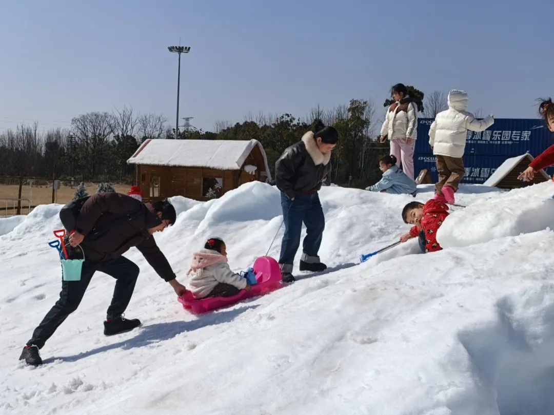 增长超200%！凤栖湖，春节火爆出圈
