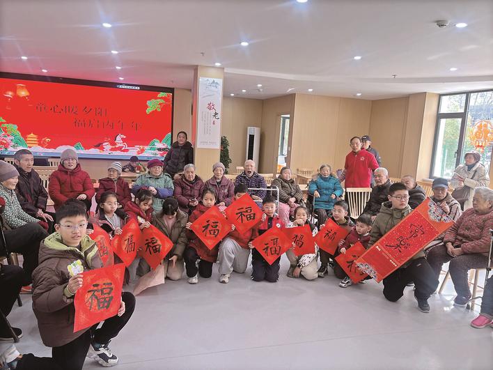 新春走基层｜家门口的养老驿站， 送来“热乎劲儿”
