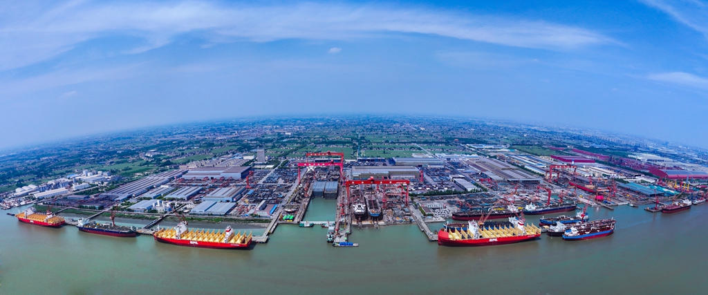 靖江：扬子江船业手持订单价值约223.9亿美元

