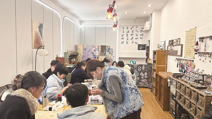 从“悦己”到“愈己”，泰州女性消费悄然升级