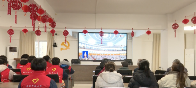 泰州：近200名大学生备战溱潼会船大赛