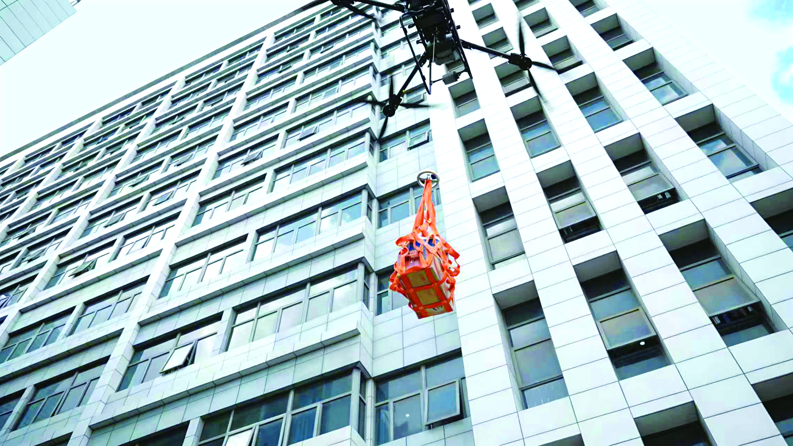 泰州：无人机“常规军”织密城市治理网

