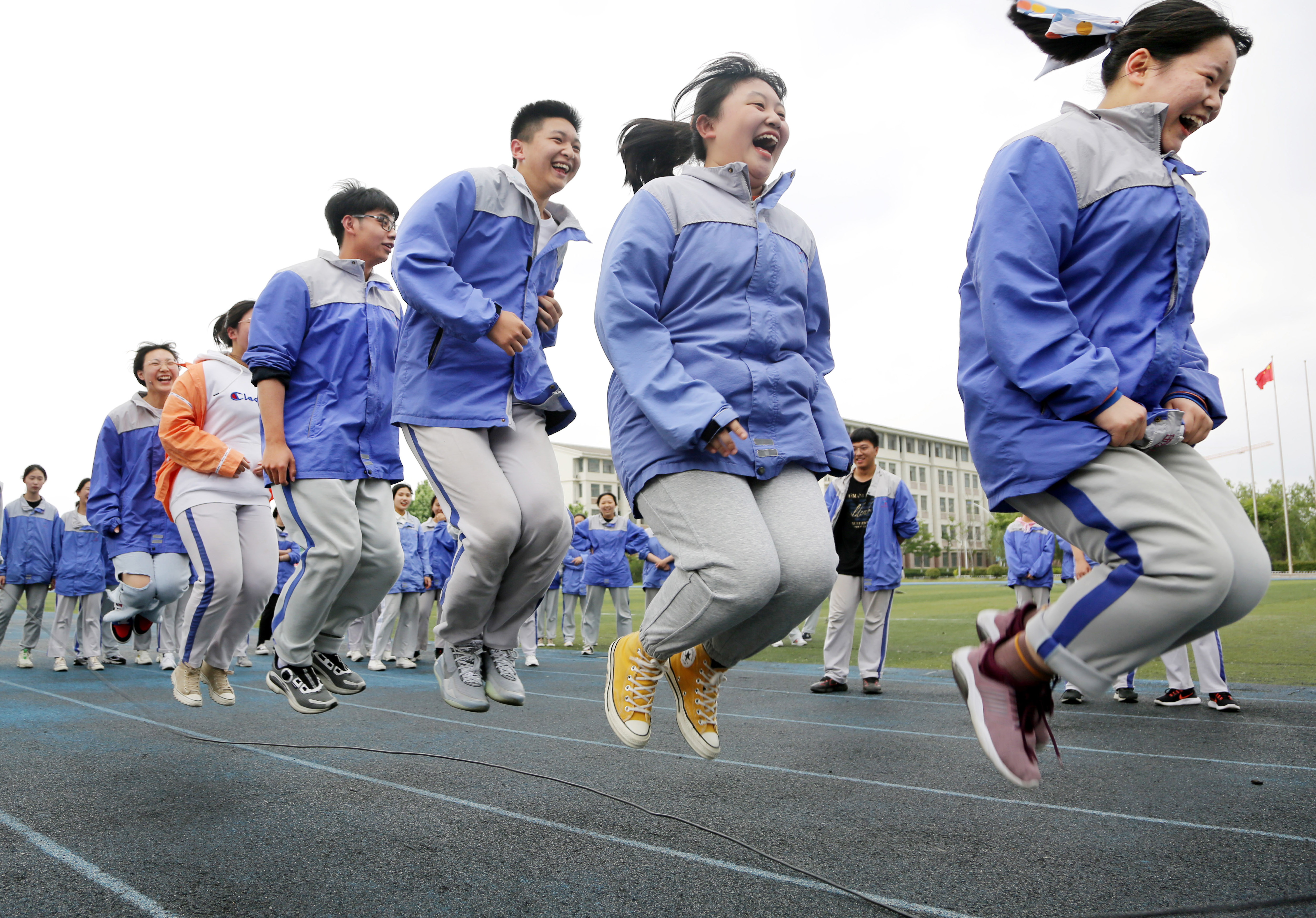 高三学生“减压”迎大考