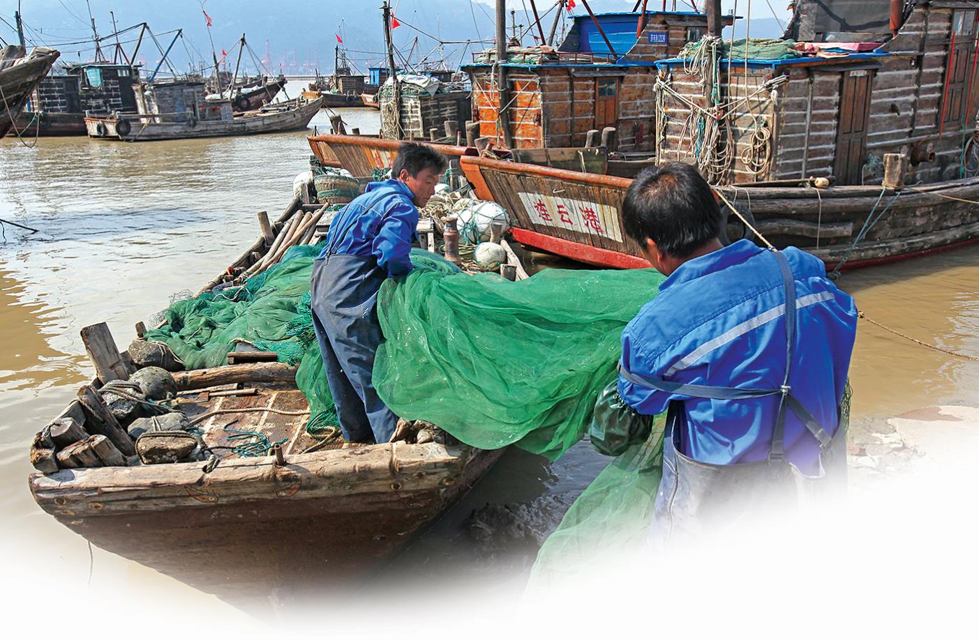省人大常委会来连开展渔业执法检查