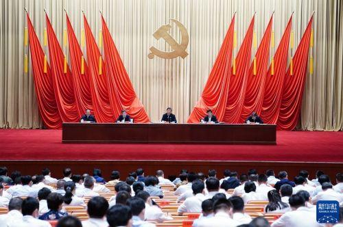 习近平在中央党校（国家行政学院）中青年干部培训班开班式上发表重要讲话