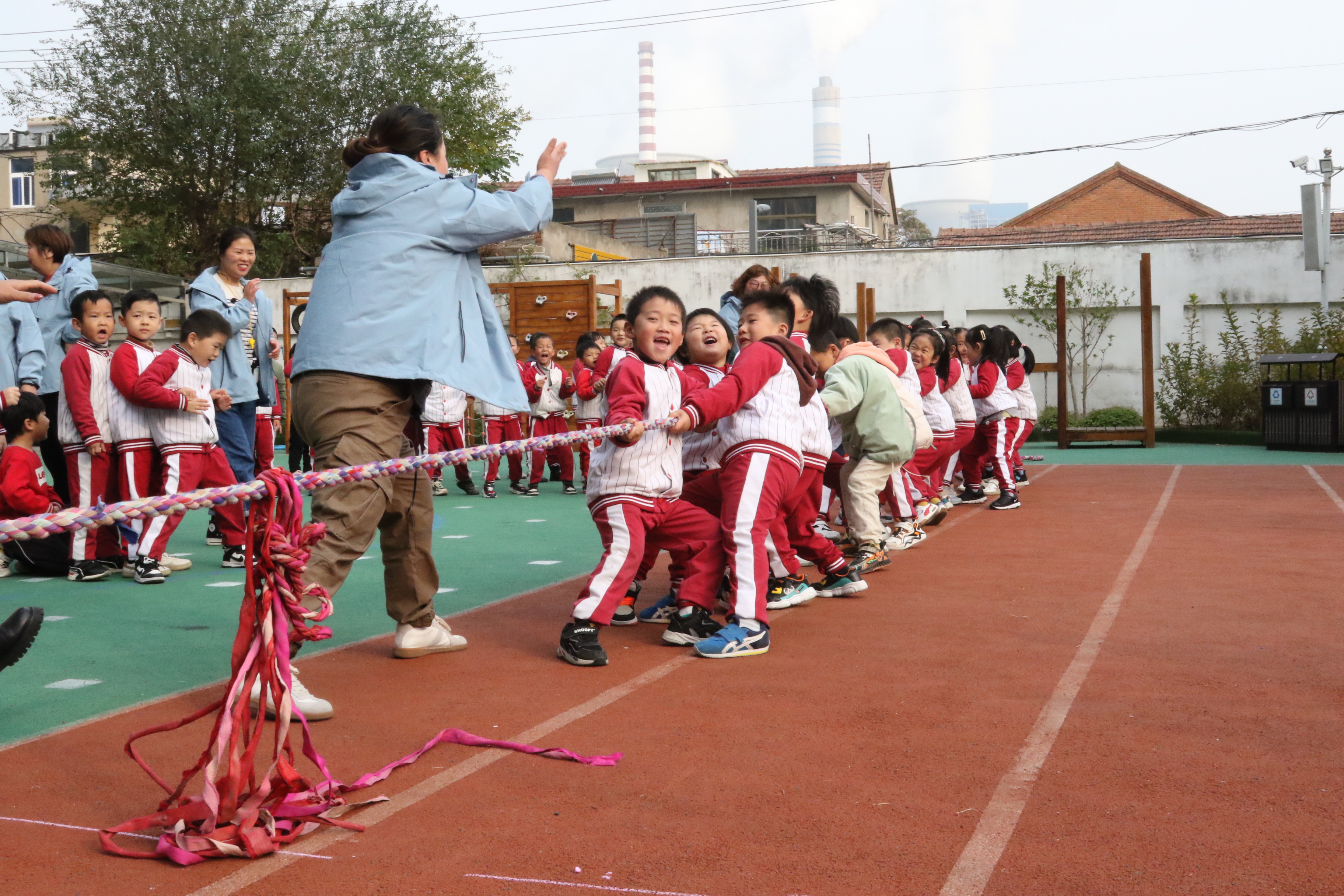 海州幼教中心开展“快乐运动 健康成长”趣味运动会