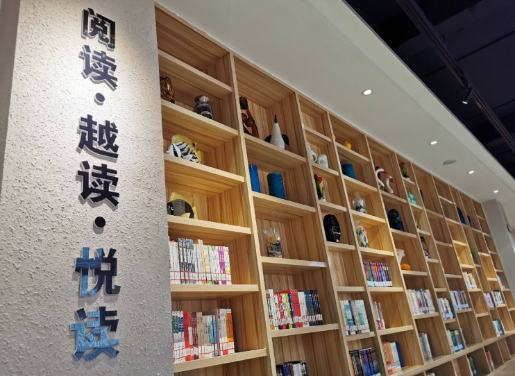 猴嘴街道打造23个“百姓书房” 让居民在家门口分享“书香”