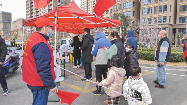 发动3.3万人次物业人员 连云港758个物管小区筑牢疫情防控“堤坝”