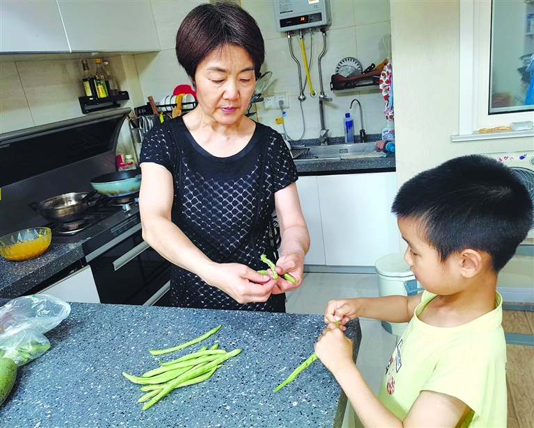  “劳动的暑假最快乐”系列报道② 劳动砺心智 实践促成长