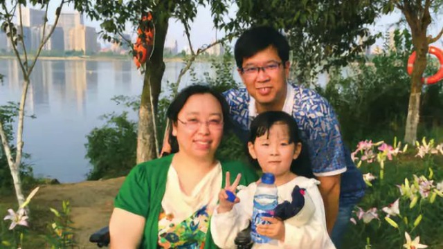 文明家庭 | 谢芳丽家庭：自强不息 绽放美丽人生