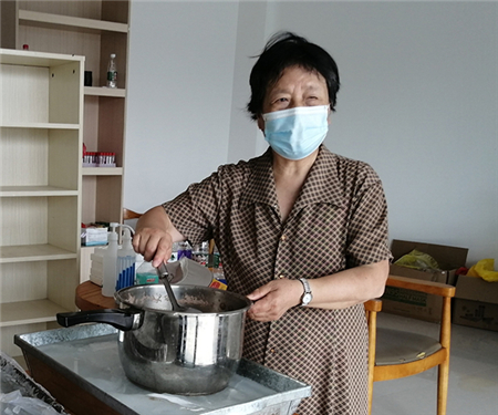 一群好人 满城春风 | “江苏好人”张义林：扶危助困，捐出11万元退休金的“春风奶奶”