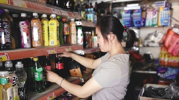 魅力港城留住异乡客 赵西华：因为一群人 留恋这座城