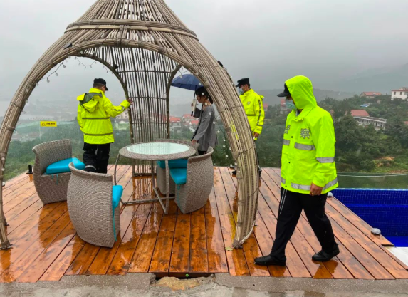 海域预警防范、重点区域及景区隐患排查 连云港公安机关严阵以待