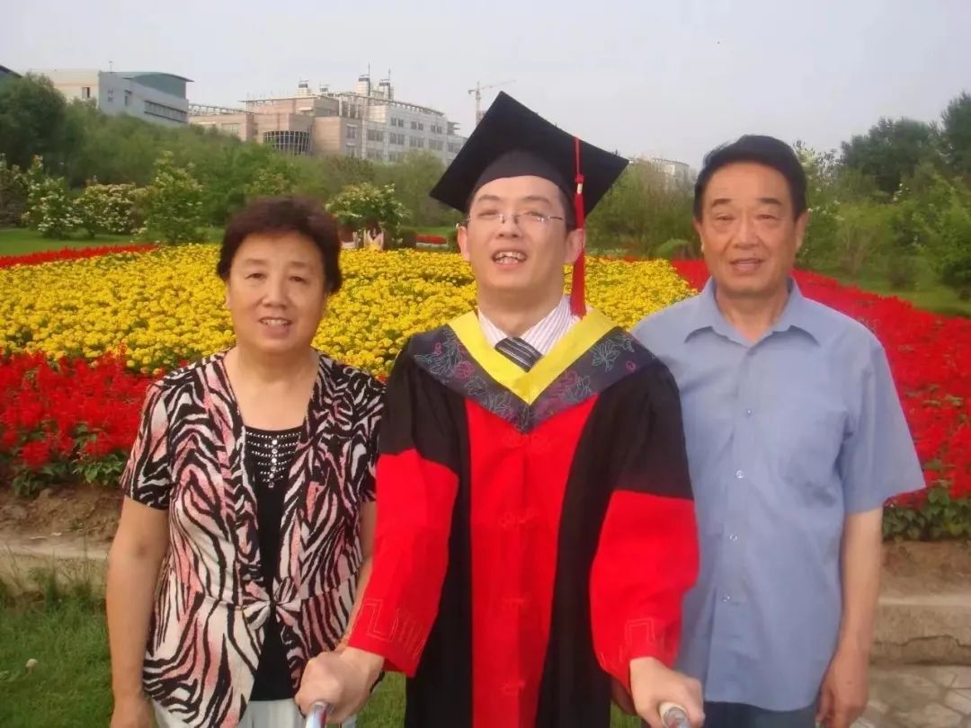 陈晓玲家庭 传承好家风 助孩子科学成长