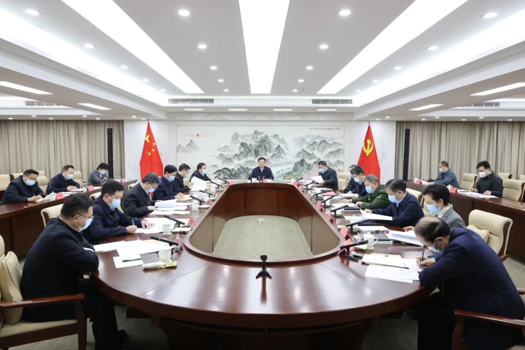 连云港市委常委会召开2022年度民主生活会
