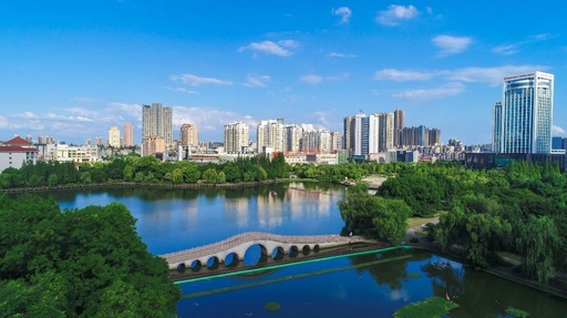 消费市场复苏  “人间烟火”归来