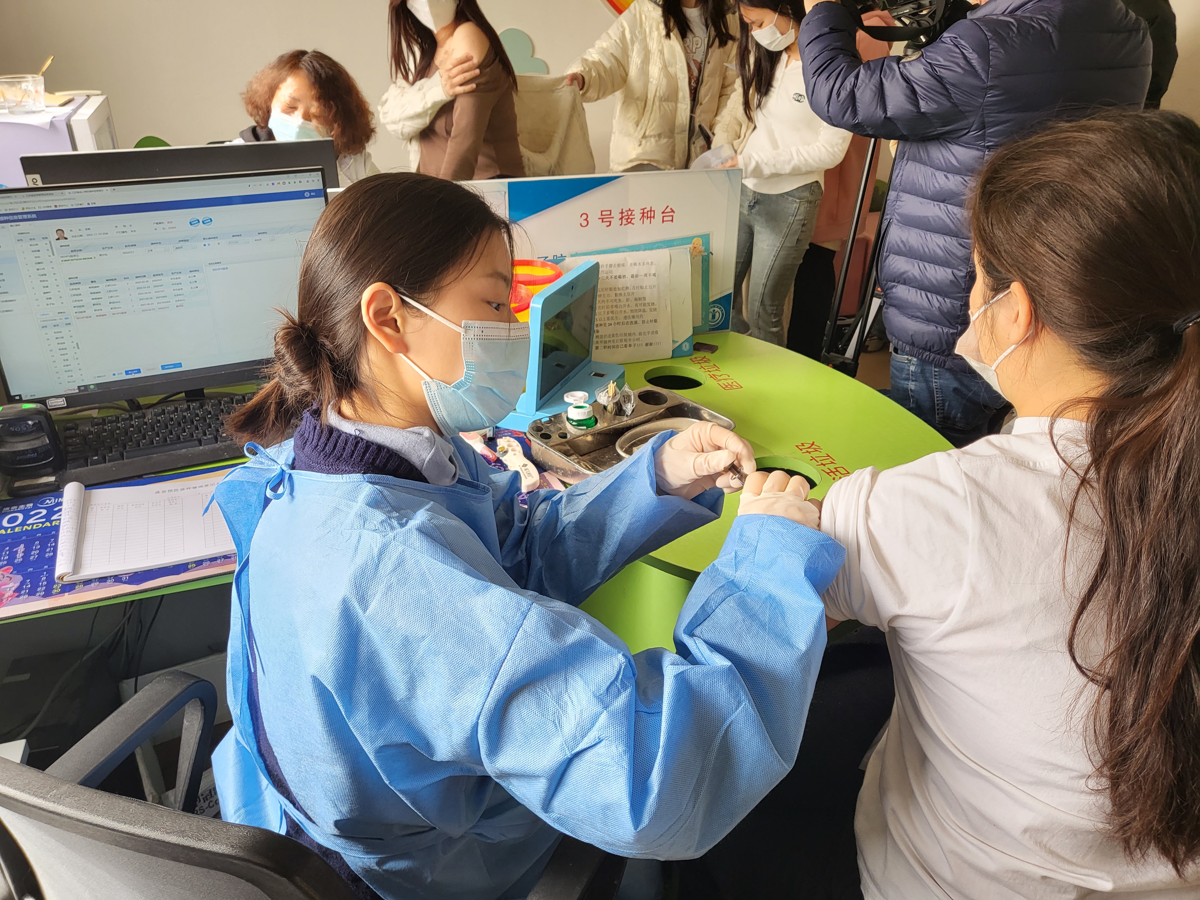 九价HPV疫苗接种走进大中专院校