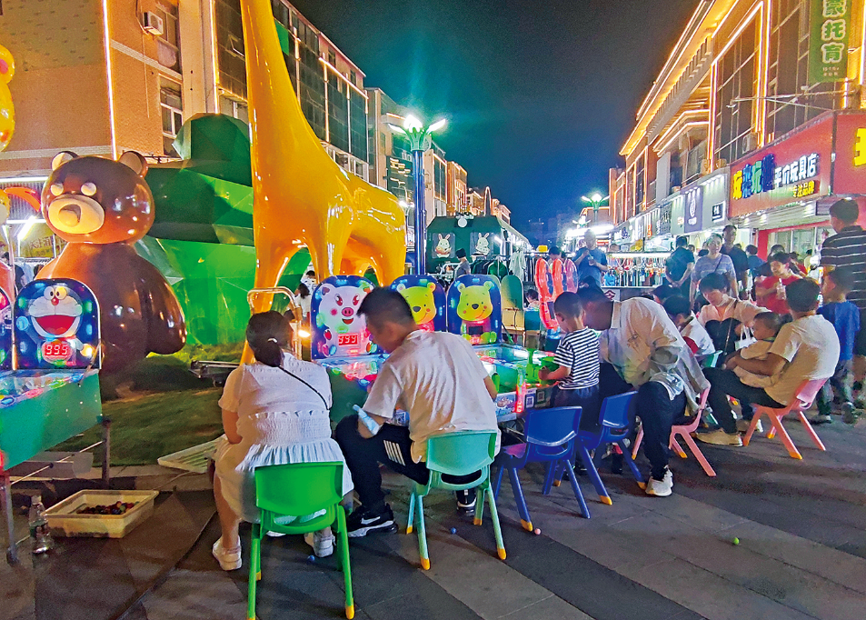 “多彩夜色 苏新消费”系列报道——拓展新场景 外摆经营越夜越火爆