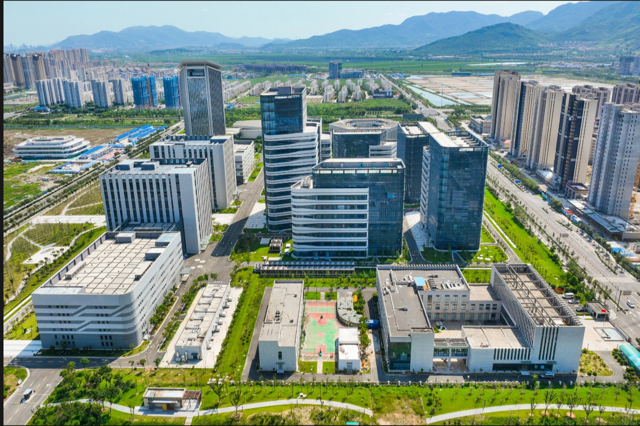 以“城”相许 “礼遇”最优秀的你