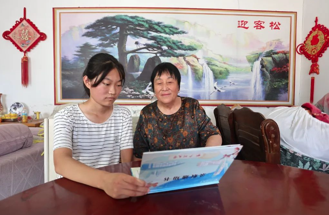 助学公益行 | 闫梦迪希望早日独立回报养育之恩