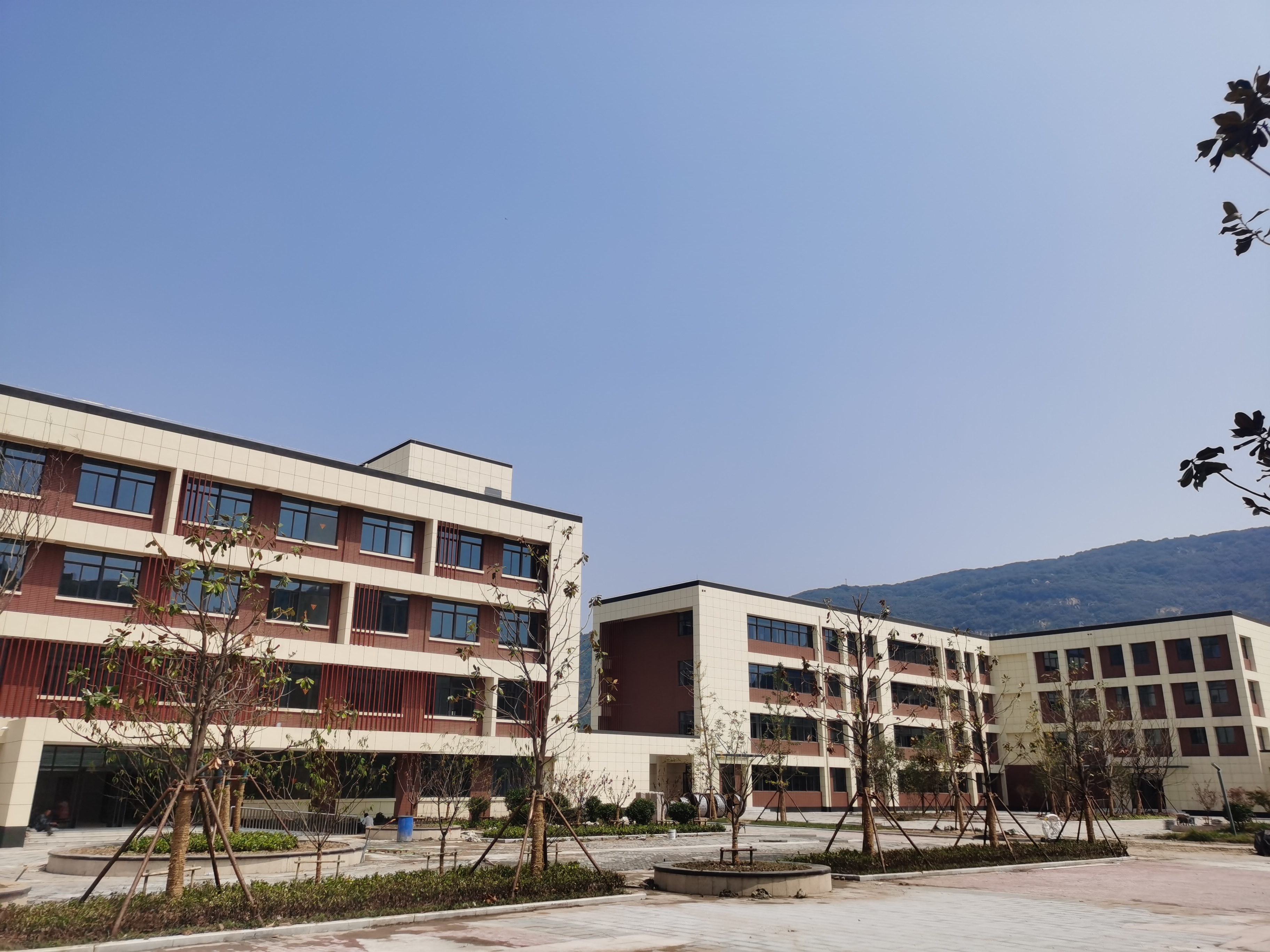 连云港海州区4所学校将启用 共新增学位5490个