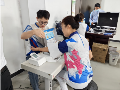 “把脉”群众健康，灌南县开展国民体质监测活动