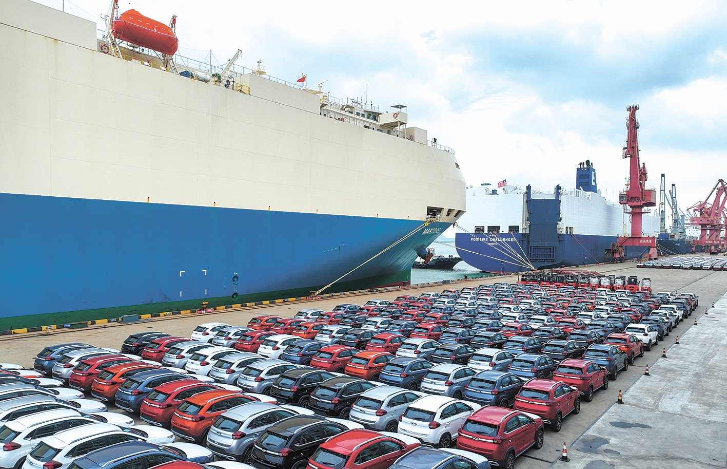 连云港港1-10月出口车辆265145台  同比增长51.98%