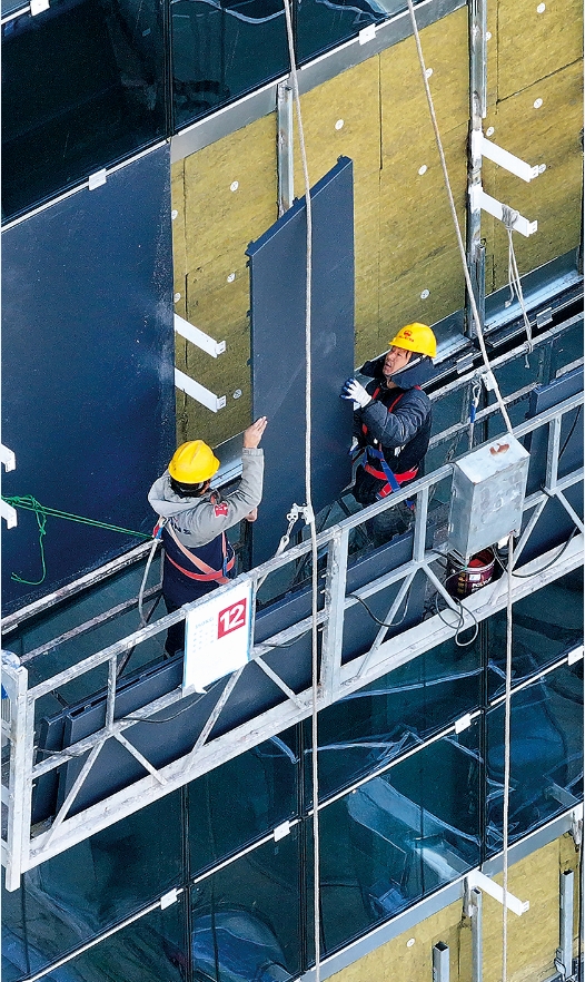 国际医药创新产业园项目二期工程建设施工忙