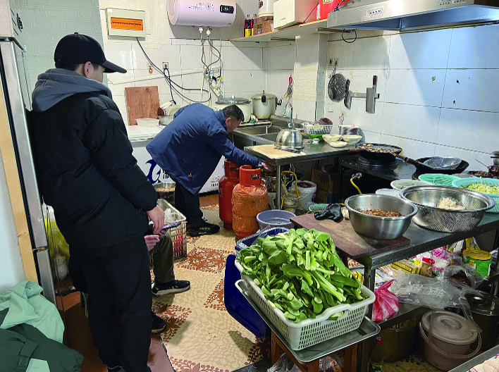 市开发区中云街道全面排查整治餐饮店燃气安全隐患