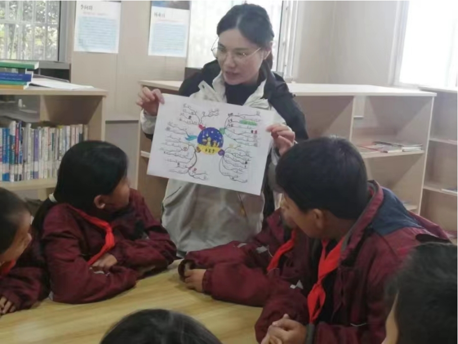 “柚子姐姐公益阅读”受邀参加清华大学公益交流