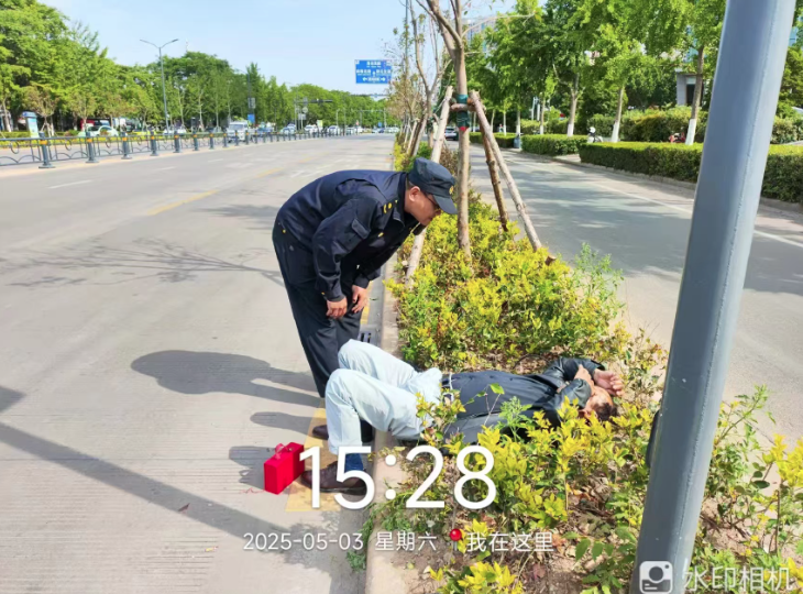 連云港：暖心城管化身