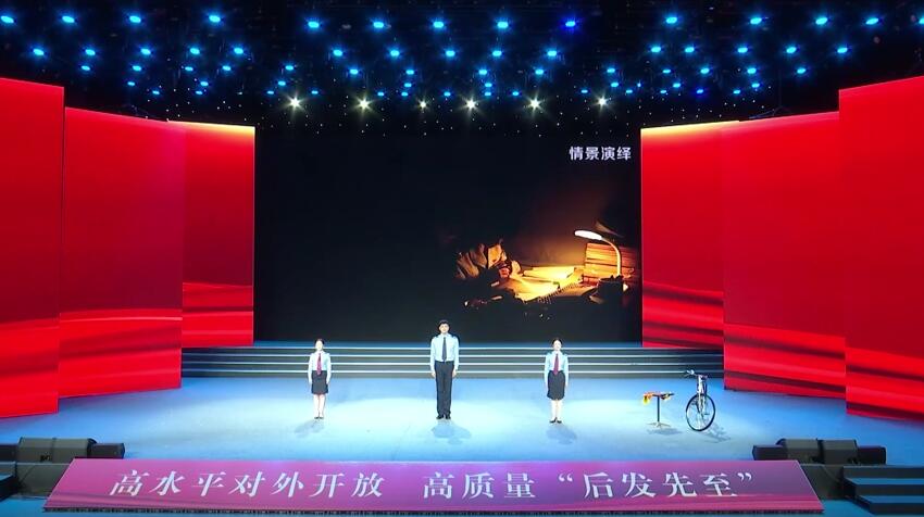 老物件里的青春“稅”月