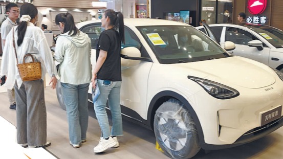 上半年連云港市汽車市場活力迸發(fā)   以舊換新撬動18.83億元消費