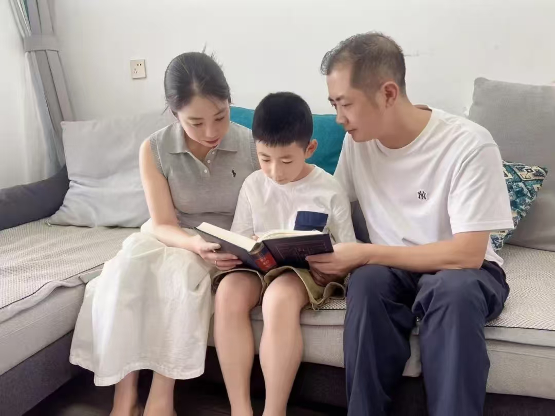 師專三附小 | 親子共讀繪出成長印記