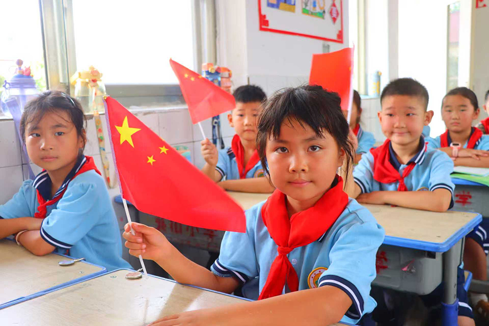 连云港市抗日山小学|汲取奋进力量，厚植家国情怀