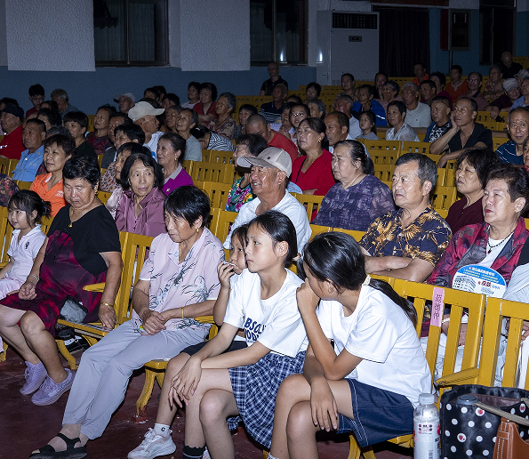 连云港开发区：“理论宣讲+优秀剧目”走进千家万户