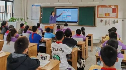 滨河小学| 小小朗读者