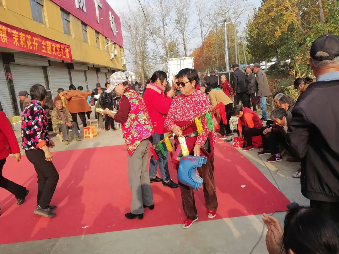 “茉莉花开”文艺直通车 | 田楼镇：送戏下乡焕新颜 文化惠民暖人心
