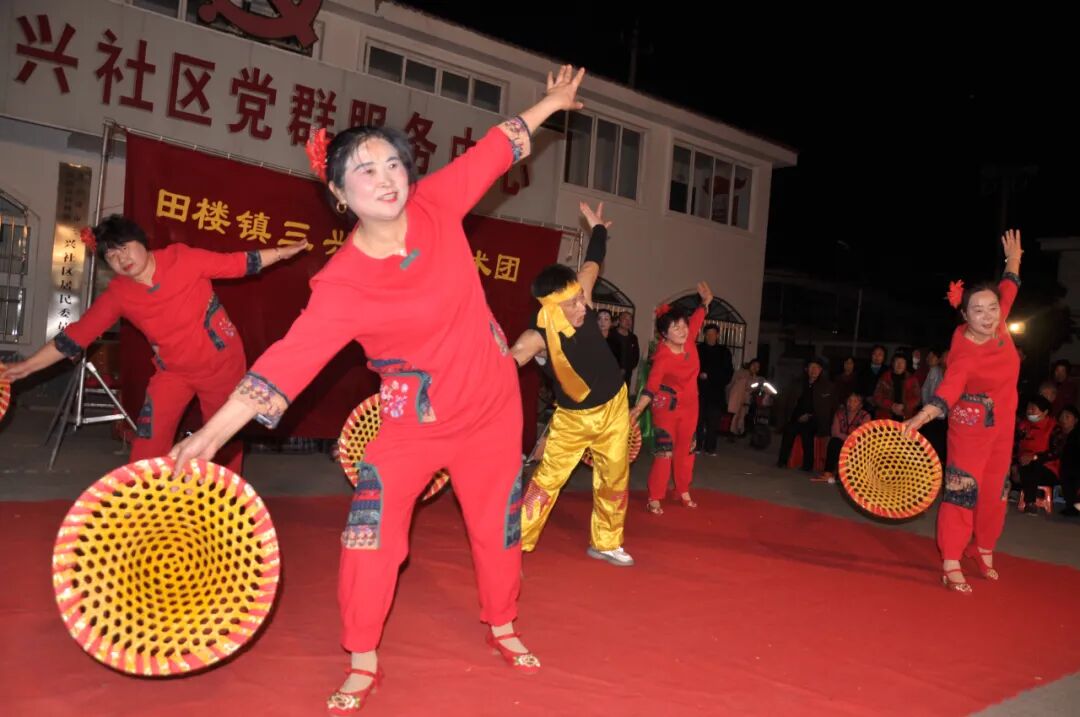 “茉莉花开”文艺直通车 | 田楼镇三兴社区：“茉莉花开”点亮居民幸福夜