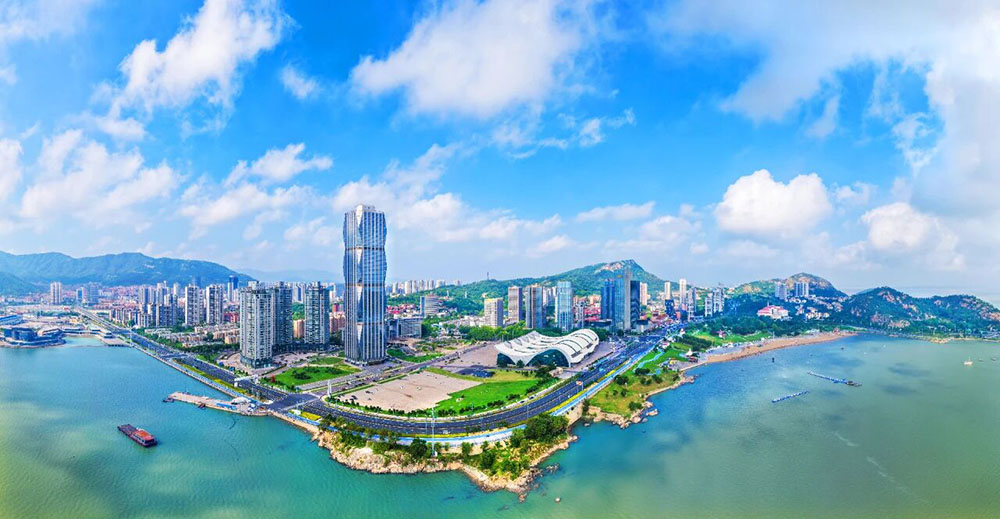 山海云间的浪漫诗行